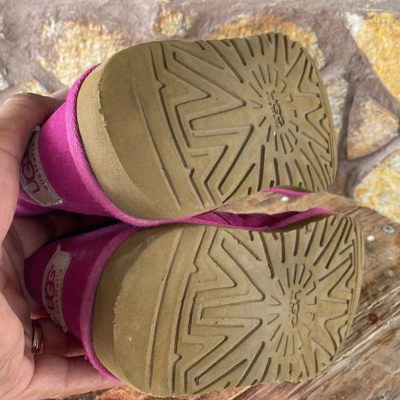 Womens UGG winter boots size 6 check them out very nice thanks 🙏 - Picture 8 of 11